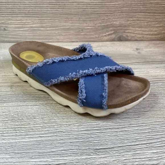 Blue denim criss cross slip on comfort slides Ethem by Genuins size 7 - Picture 1 of 12